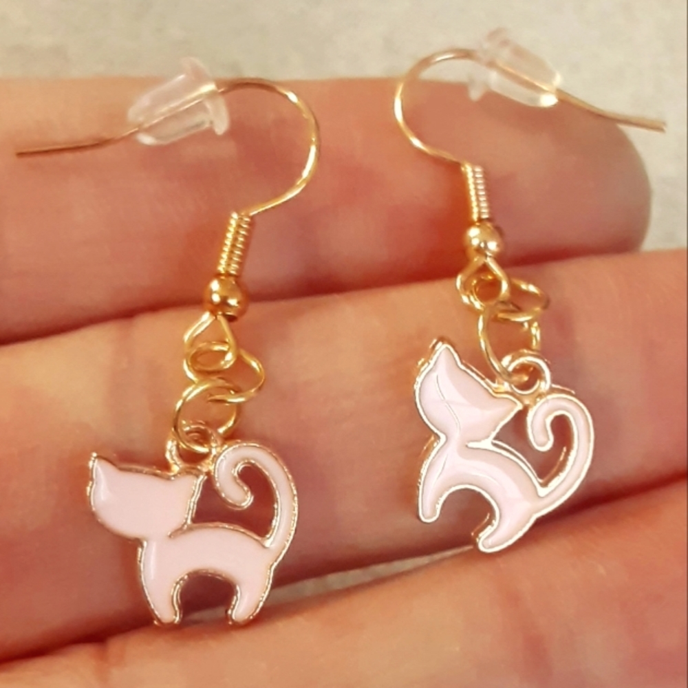 Earrings, pink and gold, laura Rocks